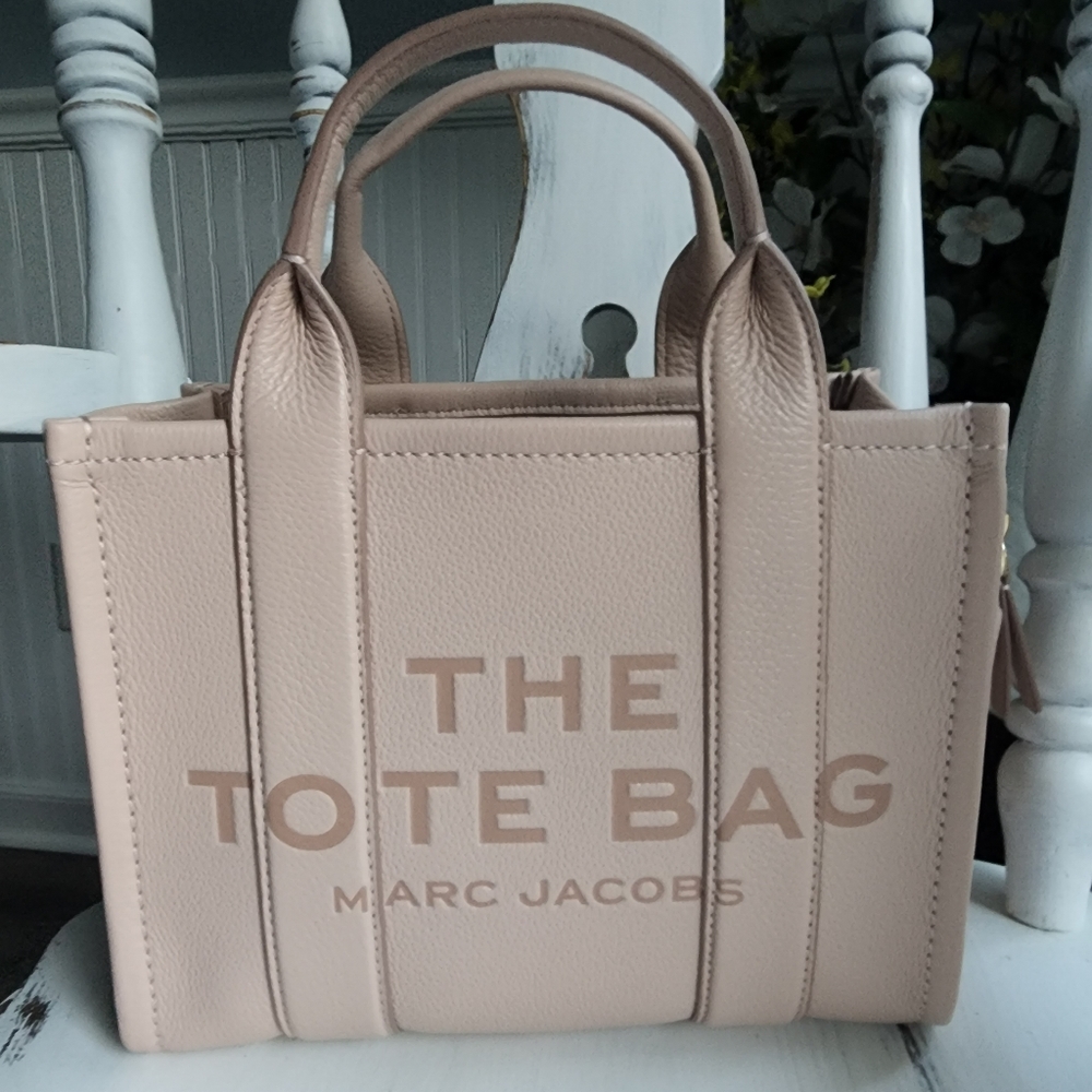 Marc Jacobs The Tote Bag Mini